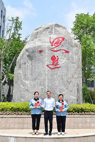 配图1（小）.png